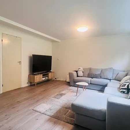 Apartament Cozy Next To Forum & Dnb Arena Stavanger